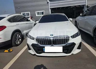 Photo 1 of 45: 2025 BMW 523d — Korean insurance auction
