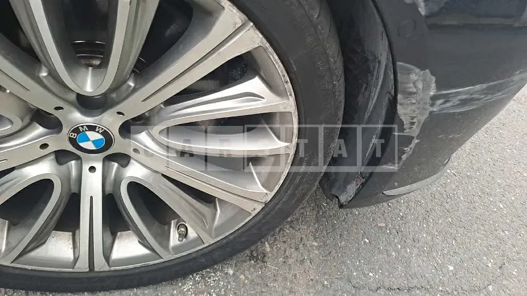 Photo 2 of 28: 2018 BMW 750Li xDrive, VIN WBA7F2104JB236046 — Korean insurance auction