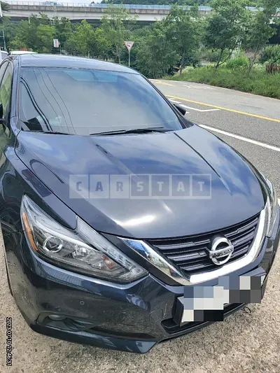 Photo 1 of 14: 2017 Nissan Altima 2.5, VIN 1N4AL3AP9HC239572 — Korean insurance auction
