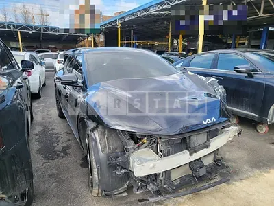 Photo 1 of 11: 2022 Kia EV6 Long Range Air — Korean insurance auction
