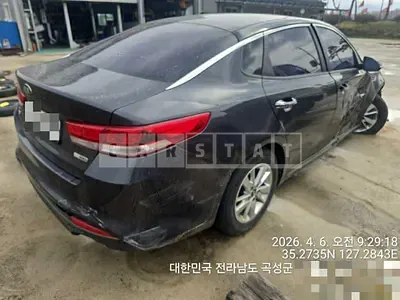 Photo 1 of 8: 2018 Kia K5 Diesel — Korean insurance auction