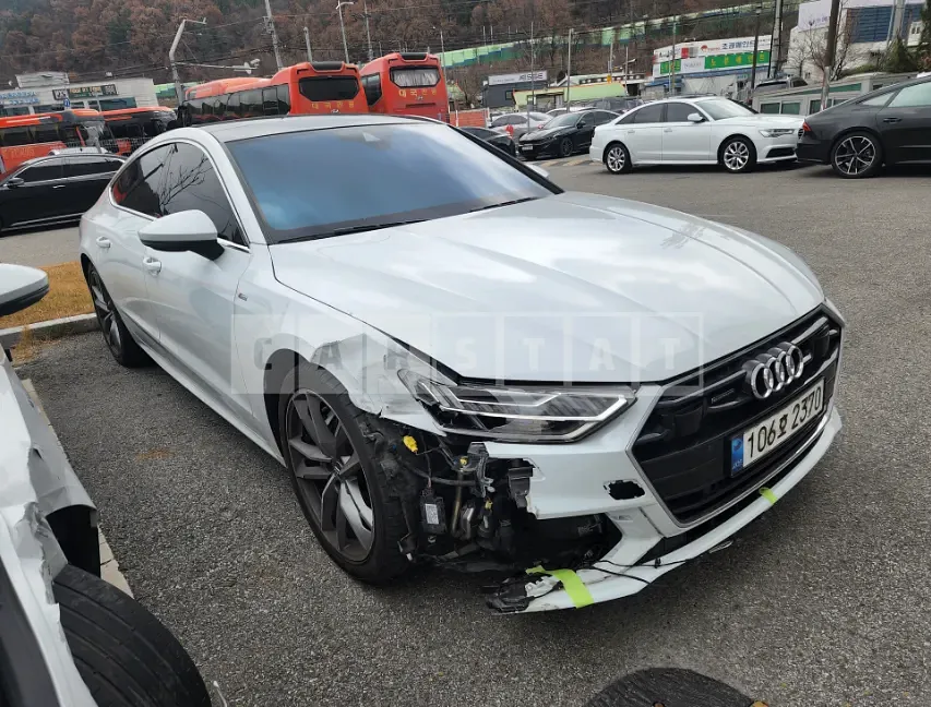 Photo 2 of 9: 2020 Audi A7 50 TDI quattro, VIN WAUZZZF26LN051193 — Korean insurance auction