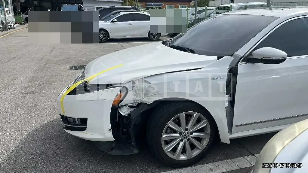 Photo 2 of 5: 2015 Volkswagen Passat 1.8 TSI — Korean insurance auction