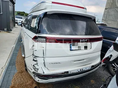 Photo 1 of 82: 2022 Kia Carnival High Limousine 2.2, VIN KNANE81BBPS240956 — Korean insurance auction