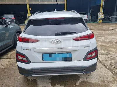 Photo 1 of 35: 2020 Hyundai Kona Electric, VIN KMHK381GFLU066320 — Korean insurance auction