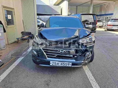 Photo 1 of 4: 2019 Hyundai Tucson — Korean insurance auction