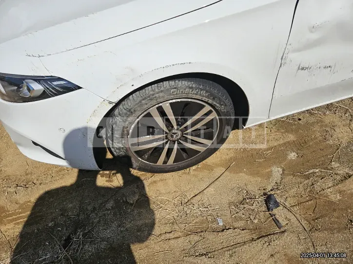 Photo 2 of 43: 2022 Mercedes-Benz A220 — Korean insurance auction