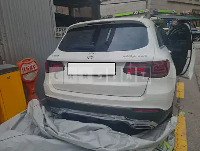 2021 Mercedes-Benz GLC300 e 4MATIC