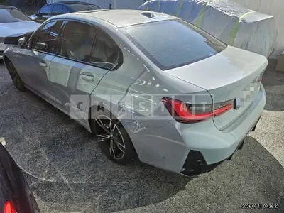Photo 1 of 44: 2023 BMW 320i — Korean insurance auction
