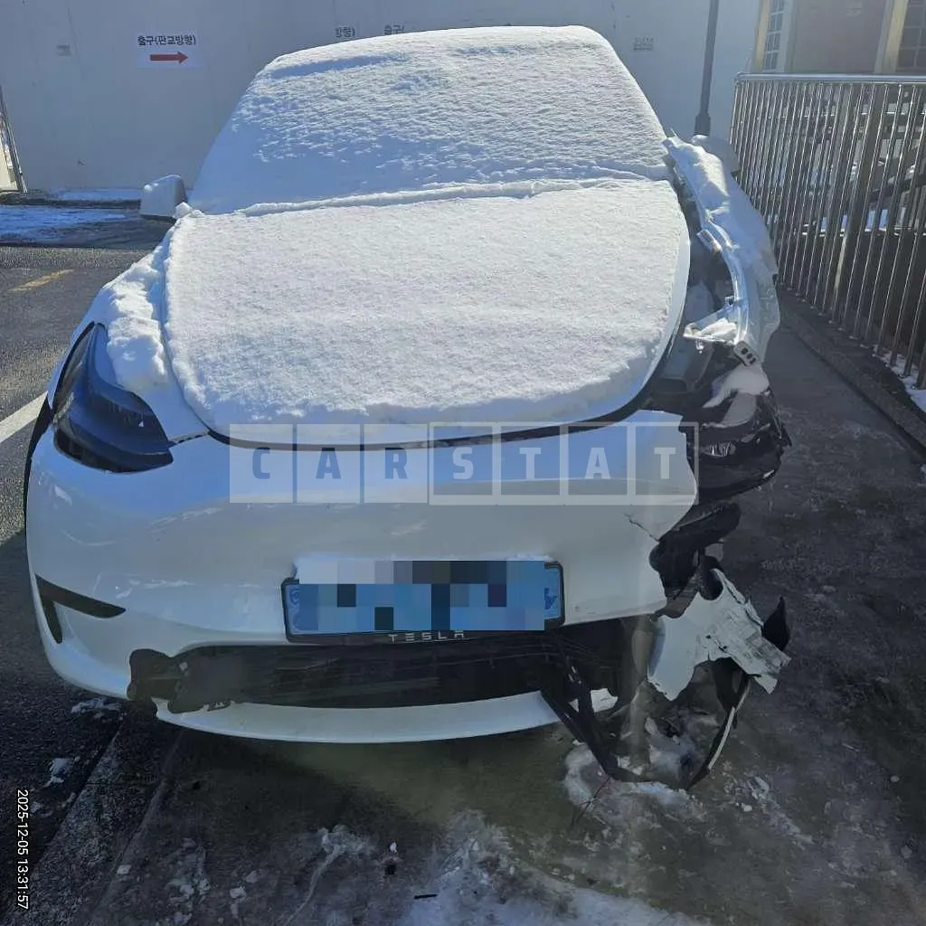Photo 2 of 16: 2023 Tesla Model Y — Korean insurance auction