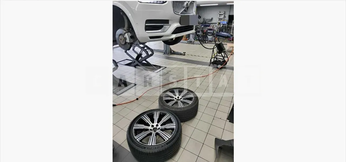 Photo 2 of 2: 2023 Volvo (parts) XC90T8 AWD Wheels, Tires — Korean insurance auction