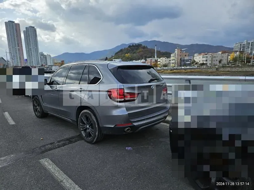 Photo 2 of 14: 2015 BMW X5 xDrive30d — Korean insurance auction