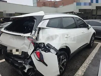 Photo 1 of 19: 2024 Kia Sportage Hybrid — Korean insurance auction