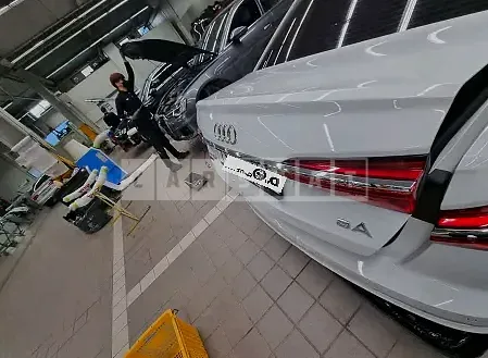 Photo 2 of 9: 2022 Audi A6 40 TDI Four, VIN WAUZZZF27NN047897 — Korean insurance auction