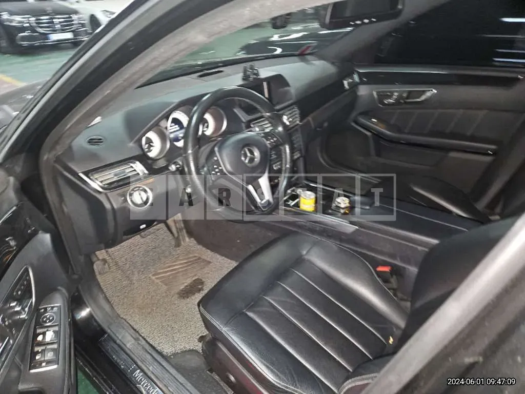 Photo 2 of 40: 2016 Mercedes-Benz E220 CDI — Korean insurance auction