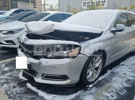 Photo 2 of 12: 2017 Chevrolet Impala, VIN 1G1155SA6GU126027 — Korean insurance auction