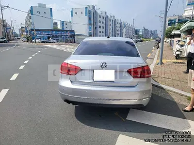 Photo 1 of 16: 2015 Volkswagen Passat 2.0 TDI — Korean insurance auction