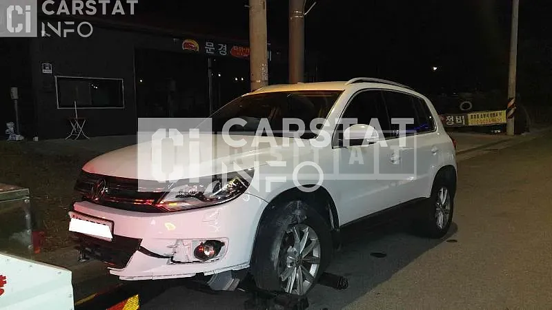 Photo 2 of 14: 2015 Volkswagen Tiguan 2.0 TDI BMT, VIN WVGZZZ5NZGW504394 — Korean insurance auction