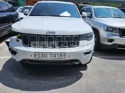 Photo 1 of 14: 2017 Jeep Straw Grand Cherokee, VIN 1C4RJFBM1HC821657 — Korean insurance auction