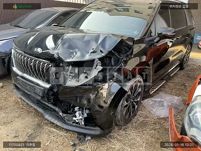 Photo 1 of 16: 2021 Kia Carnival, VIN KNANE81BBMS054107 — Korean insurance auction