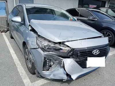 Photo 1 of 8: 2016 Hyundai IONIQ — Korean insurance auction
