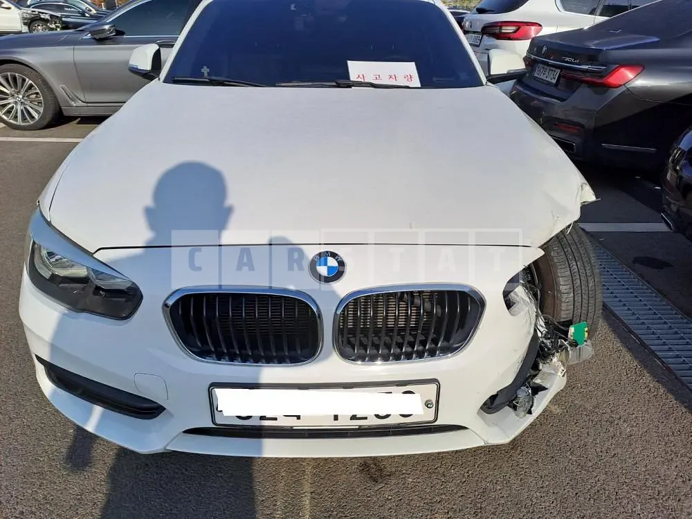 Photo 2 of 21: 2017 BMW 118d, VIN WBA1S510XH5G77615 — Korean insurance auction