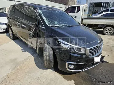 Photo 1 of 14: 2017 Kia Carnival — Korean insurance auction