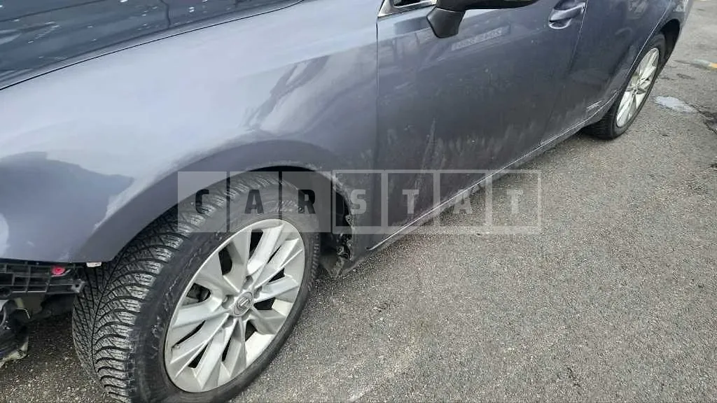 Photo 2 of 27: 2015 Lexus ES300h, VIN JTHBW1GG4F2082228 — Korean insurance auction