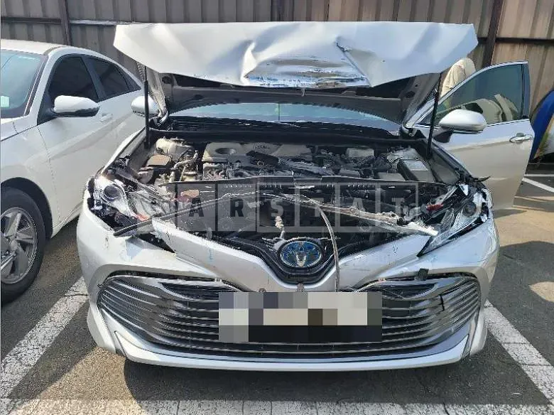 Photo 2 of 20: 2019 Toyota Camry Hybrid — Korean insurance auction