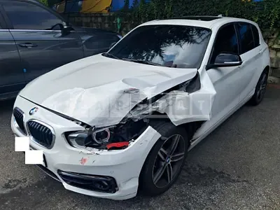 Photo 1 of 5: 2017 BMW 118d — Korean insurance auction