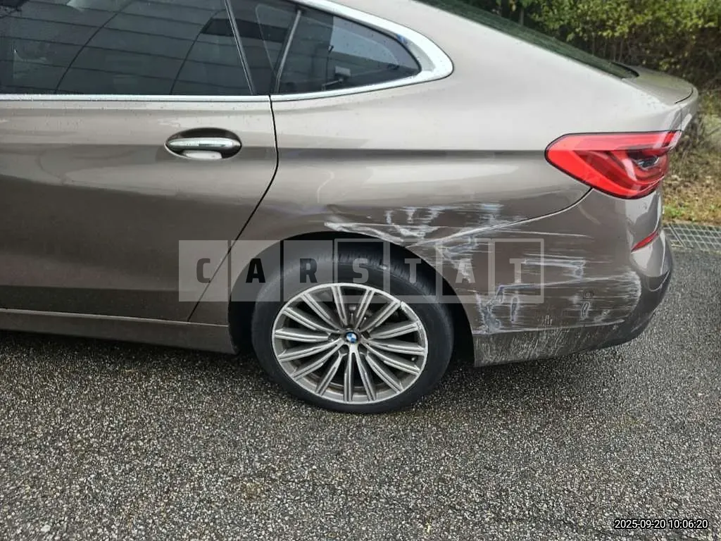 Photo 2 of 12: 2018 BMW 630d xDrive — Korean insurance auction