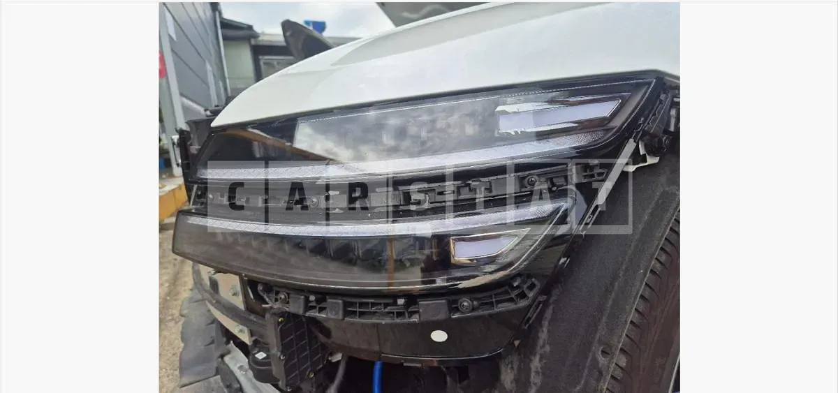 Photo 2 of 2: 2024 Genesis (parts) G80 2.5T Headlamp — Korean insurance auction