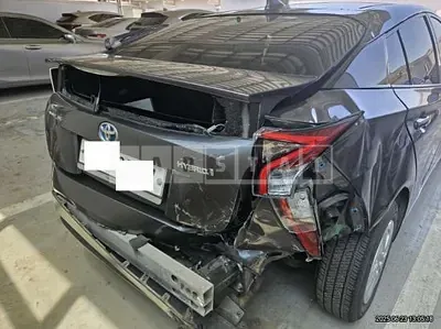 Photo 1 of 7: 2017 Toyota Prius — Korean insurance auction