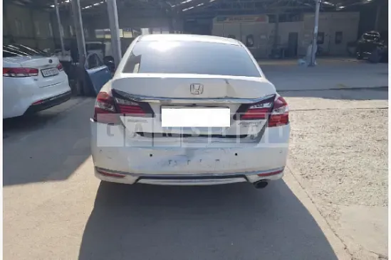 Photo 2 of 18: 2017 Honda Accord 2.4, VIN 1HGCR2G80HA512640 — Korean insurance auction