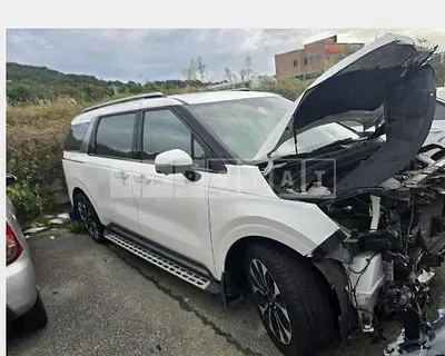 Photo 1 of 18: 2022 Kia Carnivals — Korean insurance auction