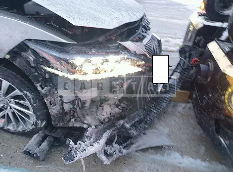 Photo 2 of 10: 2019 Lexus ES300h, VIN JTHB21B18K2058331 — Korean insurance auction