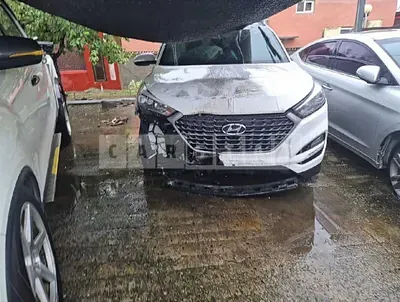 Photo 1 of 20: 2018 Hyundai Tucson — Korean insurance auction
