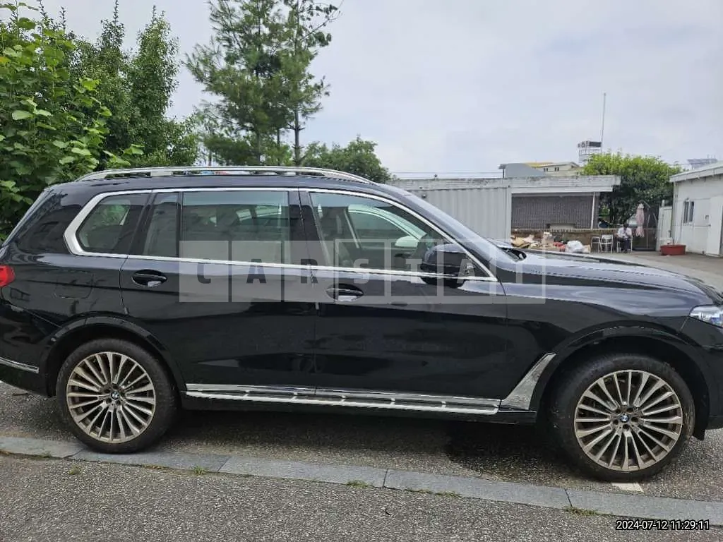 Photo 2 of 22: 2022 BMW X7 xDrive 40i — Korean insurance auction