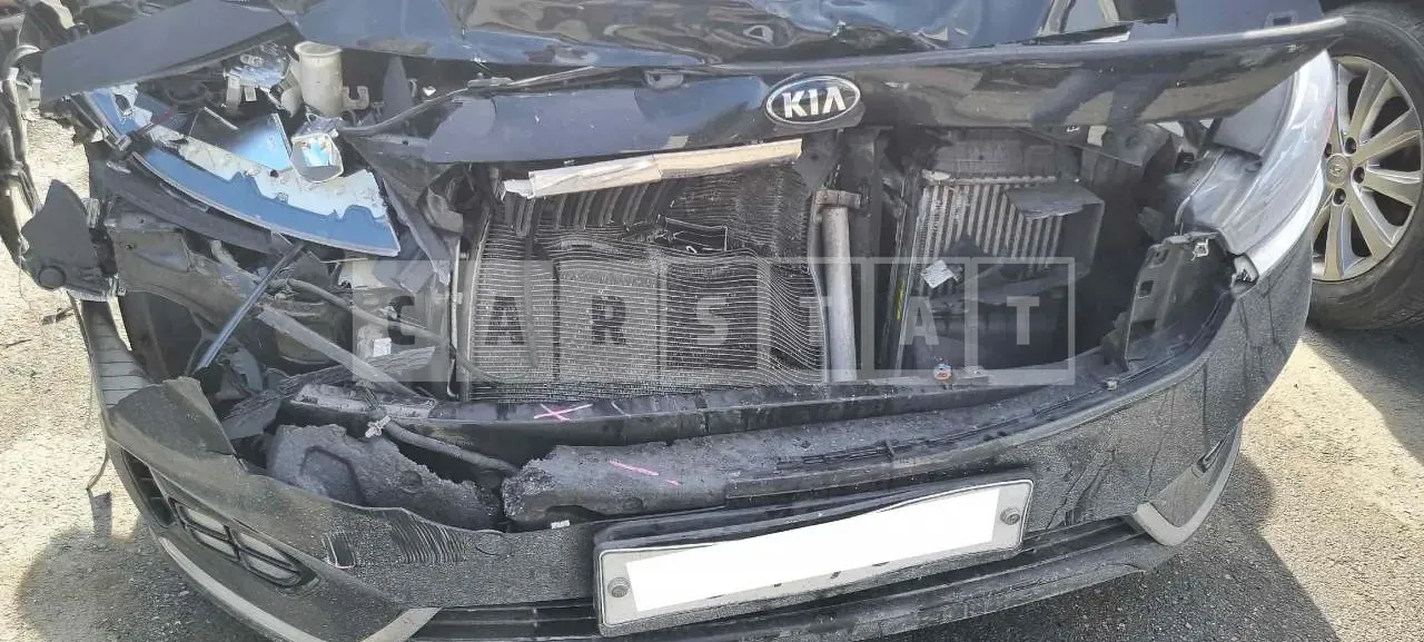 Photo 2 of 16: 2017 Kia K7, VIN KNALB41ABHA100887 — Korean insurance auction