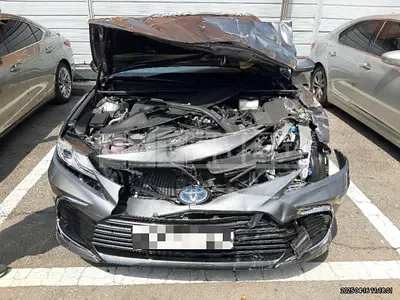 Photo 1 of 8: 2024 Toyota Camry Hybrid — Korean insurance auction