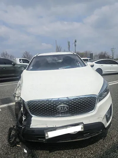 Photo 1 of 9: 2016 Kia Sorento, VIN KNAPS81ABGA213527 — Korean insurance auction