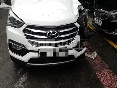 Photo 1 of 34: 2016 Hyundai Santa Fe, VIN KMHSW81UBGU697281 — Korean insurance auction