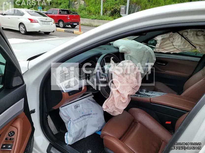 Photo 2 of 7: 2014 BMW 530d xDrive — Korean insurance auction