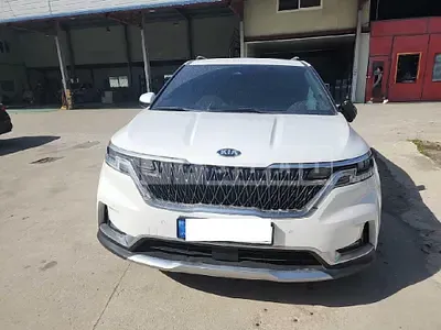 Photo 1 of 16: 2021 Kia Carnival, VIN KNANC81BBMS070927 — Korean insurance auction