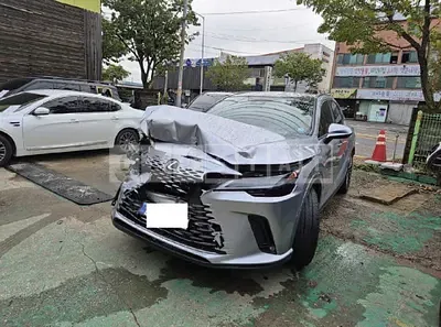 Photo 1 of 21: 2023 Lexus RX350h, VIN JTJCJAJA3P2002912 — Korean insurance auction