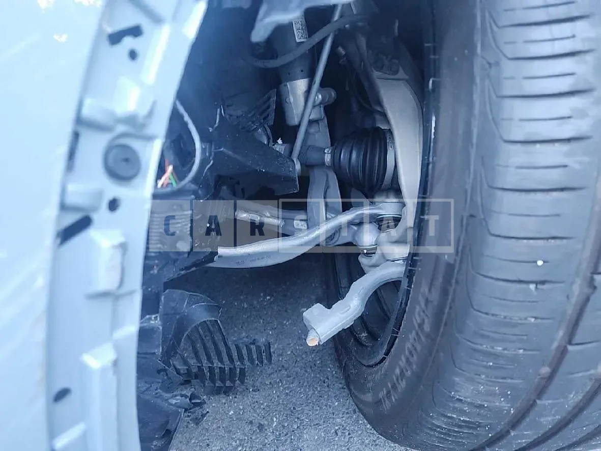 Photo 2 of 23: 2024 BMW X5 xDrive40i — Korean insurance auction