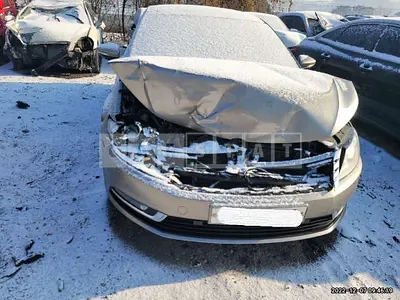 Photo 1 of 30: 2015 Volkswagen CC 2.0 TDI Blue Motion 4MOTION, VIN WVWZZZ3CZFE812093 — Korean insurance auction