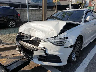 Photo 1 of 18: 2018 Audi A6 35 TDI Four, VIN WAUZZZ4G0JN071368 — Korean insurance auction