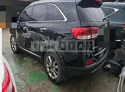 Photo 1 of 43: 2017 Kia Sorento — Korean insurance auction
