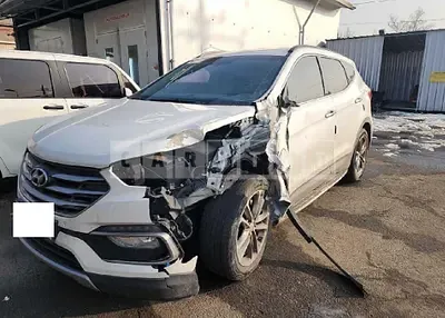 Photo 1 of 12: 2016 Hyundai Santa Fe, VIN KMHSW81UBGU628646 — Korean insurance auction
